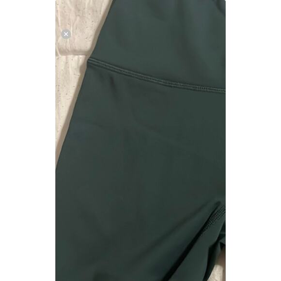 LSKD Mid Tight Short Women Size Xs Dark Green Embossed Logo Excellent Mint Cond - Picture 6 of 6
